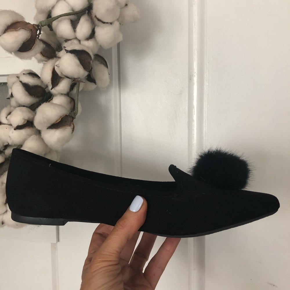 Black Pom Pom Flats